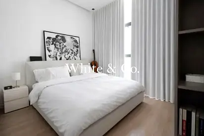 Upgraded | Fully Furnished | 2 Bathrooms