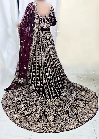 Elegant Traditional Dress