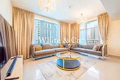 Vacant | Blvd views | Large Layout