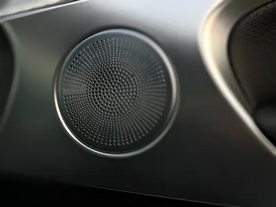 2026 Genesis G70 — фото 15