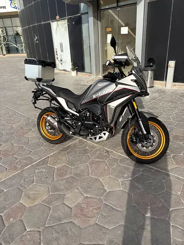 Moto Morini X-Cape 650 | Full Option | Under Warranty