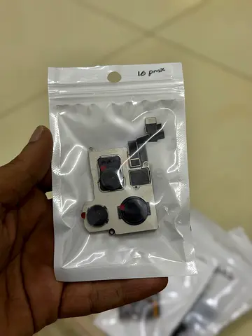 iPhone  Genuine Cameras Removed