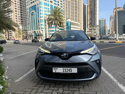 Toyota CH-R (Hybrid) VX with Dealership warranty and service contract