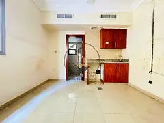 SPACIOUS STUDIO // FOR BACHLORS // NEAR GALAXY CITY SUPERMARKET // REASONABLE PRICE // EASY ACCESS T