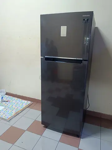 Samsung Top Mount Refrigerator 650 Litres Color: Brown Twin Cooling Plus | Digital Invertor Compress