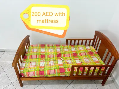 Wooden Toddler Bed with Mattress