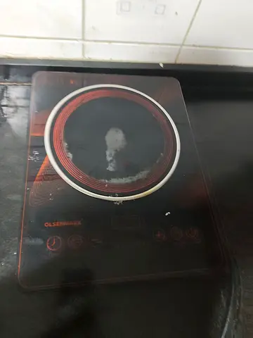 Olsenmark Induction Cooktop