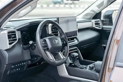 2024 Toyota TUNDRA 照片 9