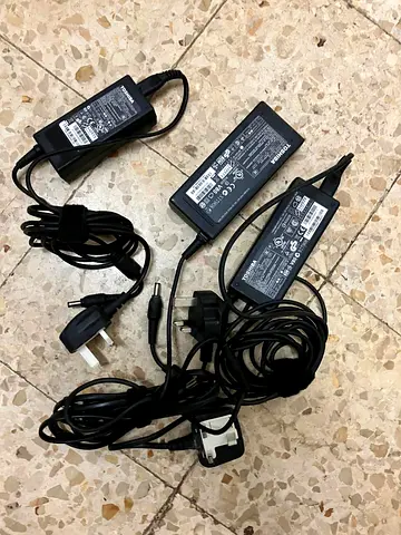 toshiba chargers -03