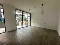 Un Furnished | Fitted kitchen | Huge Layout