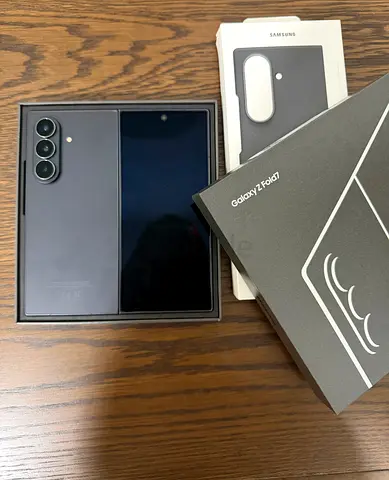 Samsung Galaxy Z Fold 7 512 with 2 year samsung care +