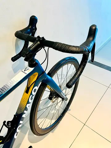 Colnago v3- Full Carbon Aerodynamic Road Bike shimano-105-12 speed disc brake-