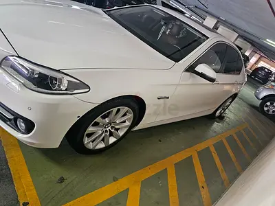 BMW 528i with GCC specs