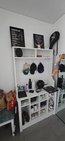 Shoes cabinet