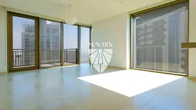 High Floor | Vacant | Stunning Water Views