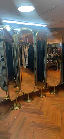 Stylish Freestanding Mirror Screen