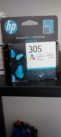 Unused (new) HP 305 Original COLOR cartridge for Printer models HP 2300/2700/2800 etc