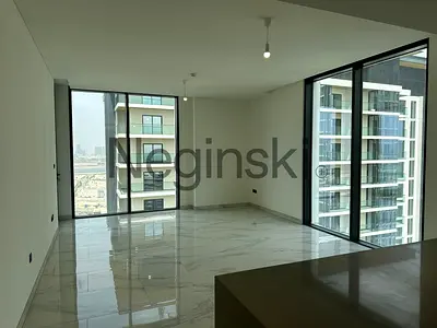 BURJ KHALIFA VIEW | VERY HIGH FLOOR | MAID’S ROOM