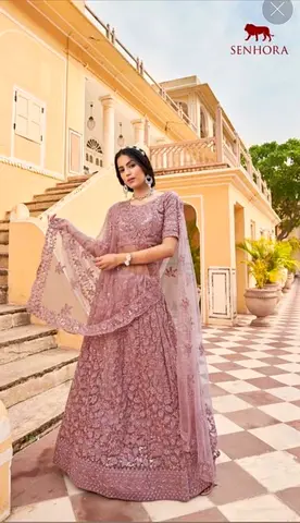 Unstitched Senhora lehenga