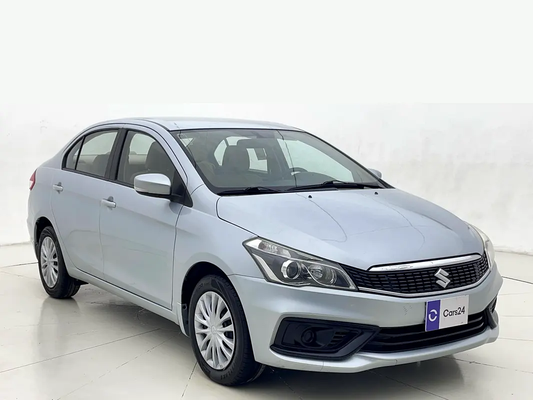 Suzuki Ciaz 2023 — photo 1 of 12
