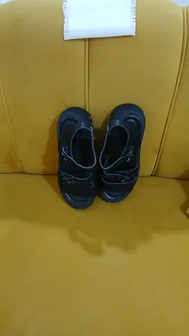 Comfortable Black Sandals