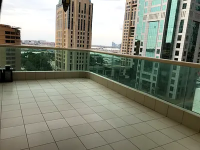 STUDIO APT WITH TERRACE | PARTIAL SEA VIEW