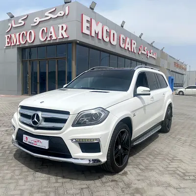 Mercedes-Benz GL 500 4MATIC 2015 - GCC Specs - Excellent Condition -No accident- original pint