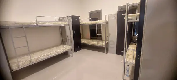 Bedspace for Executive Ladies Near Burjuman Metro Station Exit 2 In Karama Dubai