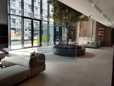 Bright 2 Bed Fully Furnished- Available Now