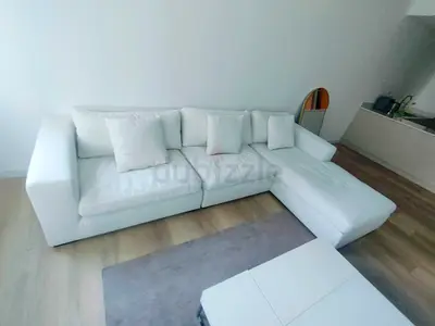 Four seater marina home lshape sofa like new