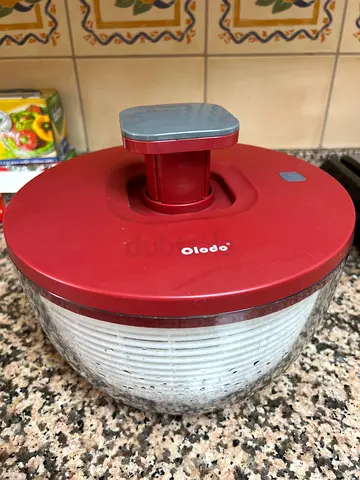 Manual vegetable dehydrator