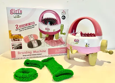 Girls Creator Toy - Braiding Machine