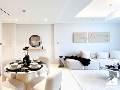 Luxury 1 Bedroom Sea Front l All Bills Inc l Free wifi - Parking - Cleaning l No Commission