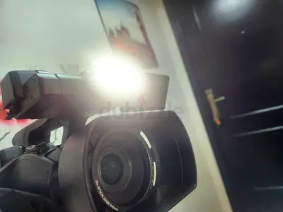 Panasonic hc-pv 100 Full HD video camera