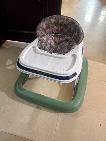 Baby Walker with Comfortable Seat