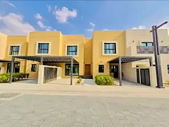 🏡 Premium 4BHK Luxury Villa | 2 Living Rooms | 2 Kitchens | Maid Room | 4,000 Sqft | AED 145,000 
