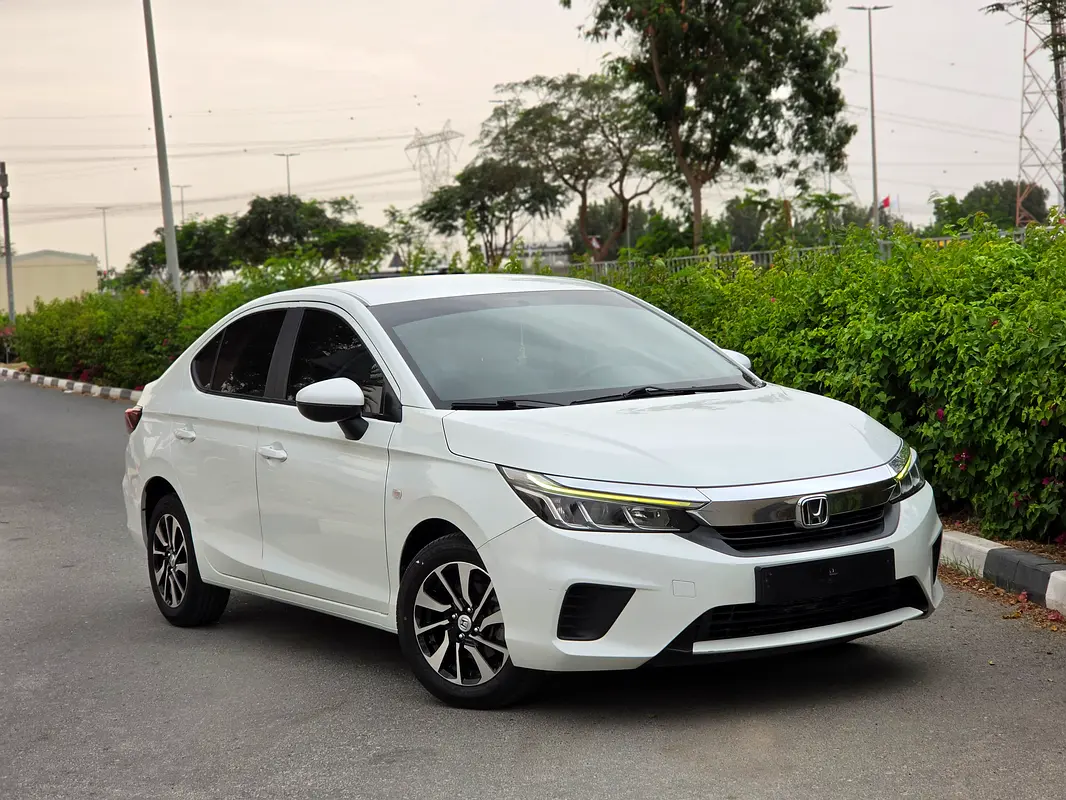 Honda City 2022 — photo 1 of 10