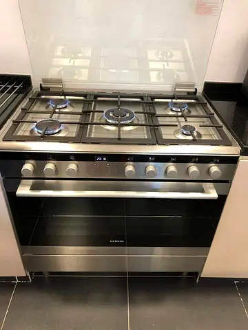 .Siemens Digital Clock Oven Fan 5 Burner Full Gas Cooker Range Size 90×60 cm