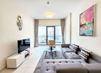 Captivating Skyline View |02BR | Near to Clemance Center