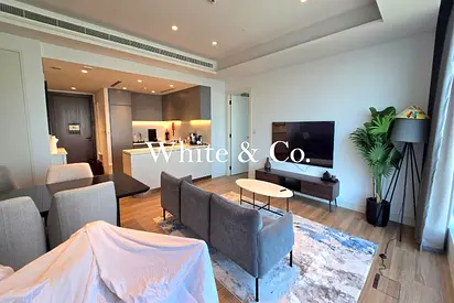 Vacant Now | Luxury Unit | Full Furnished