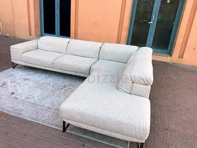 Almost like new condition Natuzzi L shape sofa