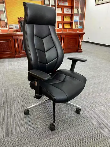 Ergonomic Office Chair in Black