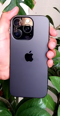 Apple iPhone 16 Pro - Excellent Condition