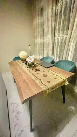 Dining table for sale