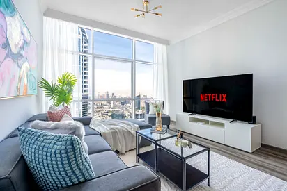 Lux interiors in Dubai Marina | MAG 218