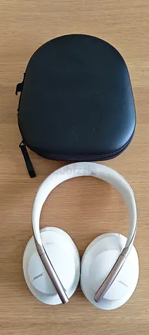 Bose QC700