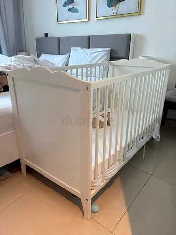 White Baby Crib with mattress