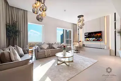Prime Location | High Floor | Canal View