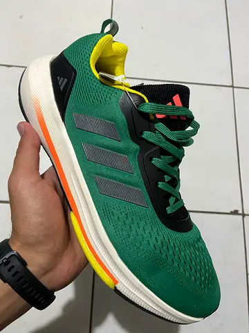 Adidas Green Sports Shoes