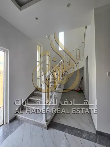 🔥 انتهز الفرصة الآن – فيلا للإيجار السنوي في الزاهية عجمان! 🔥  📍 الزاهية – عجمان                                         مساحة الارض 3000 قدم مساحة